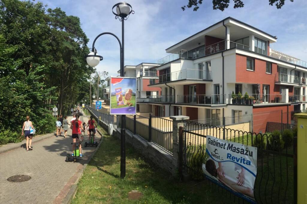 Apartament Przy Plazy Rewal - 1St Line Apartment Dış mekan fotoğraf