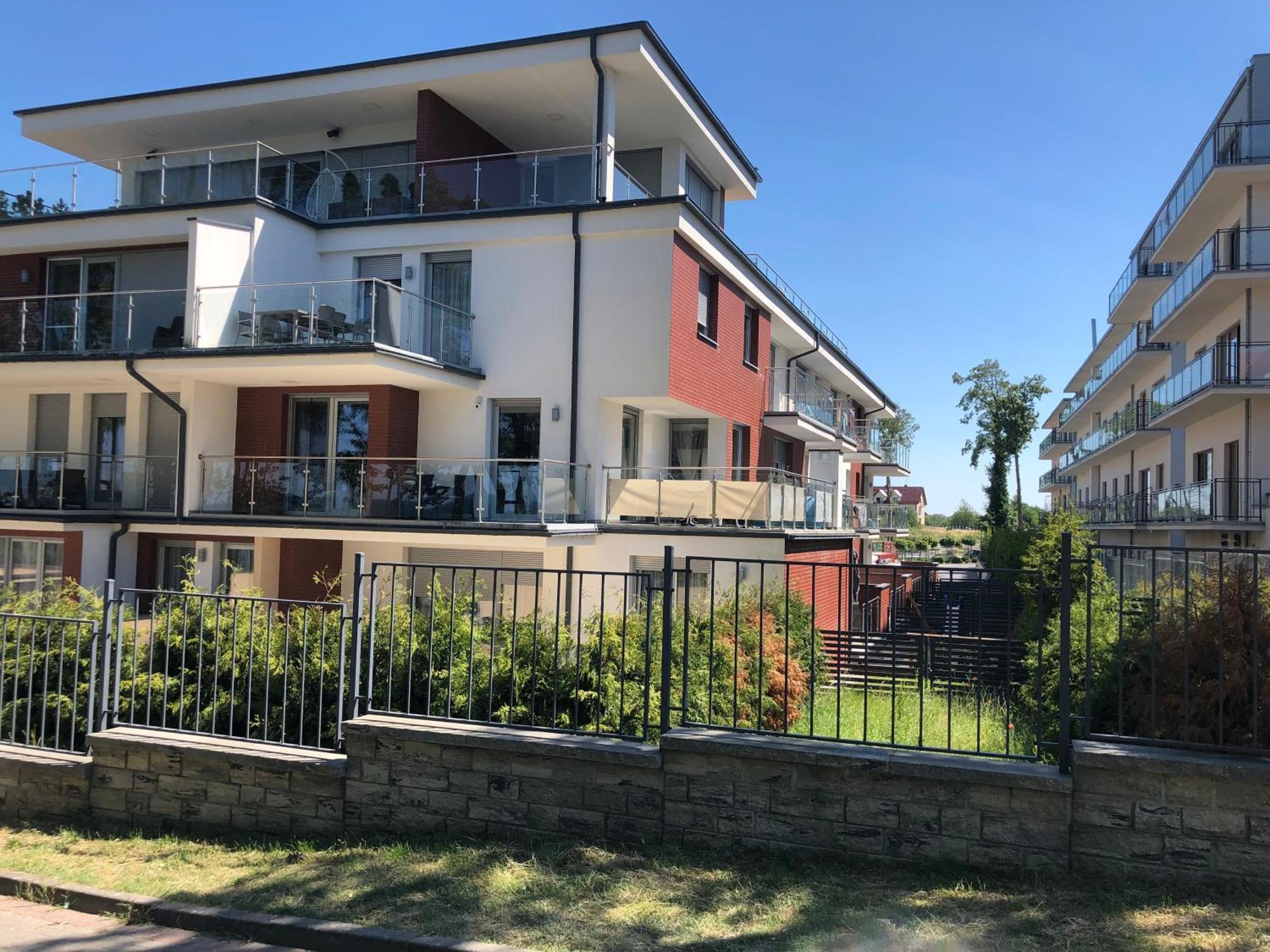 Apartament Przy Plazy Rewal - 1St Line Apartment Dış mekan fotoğraf